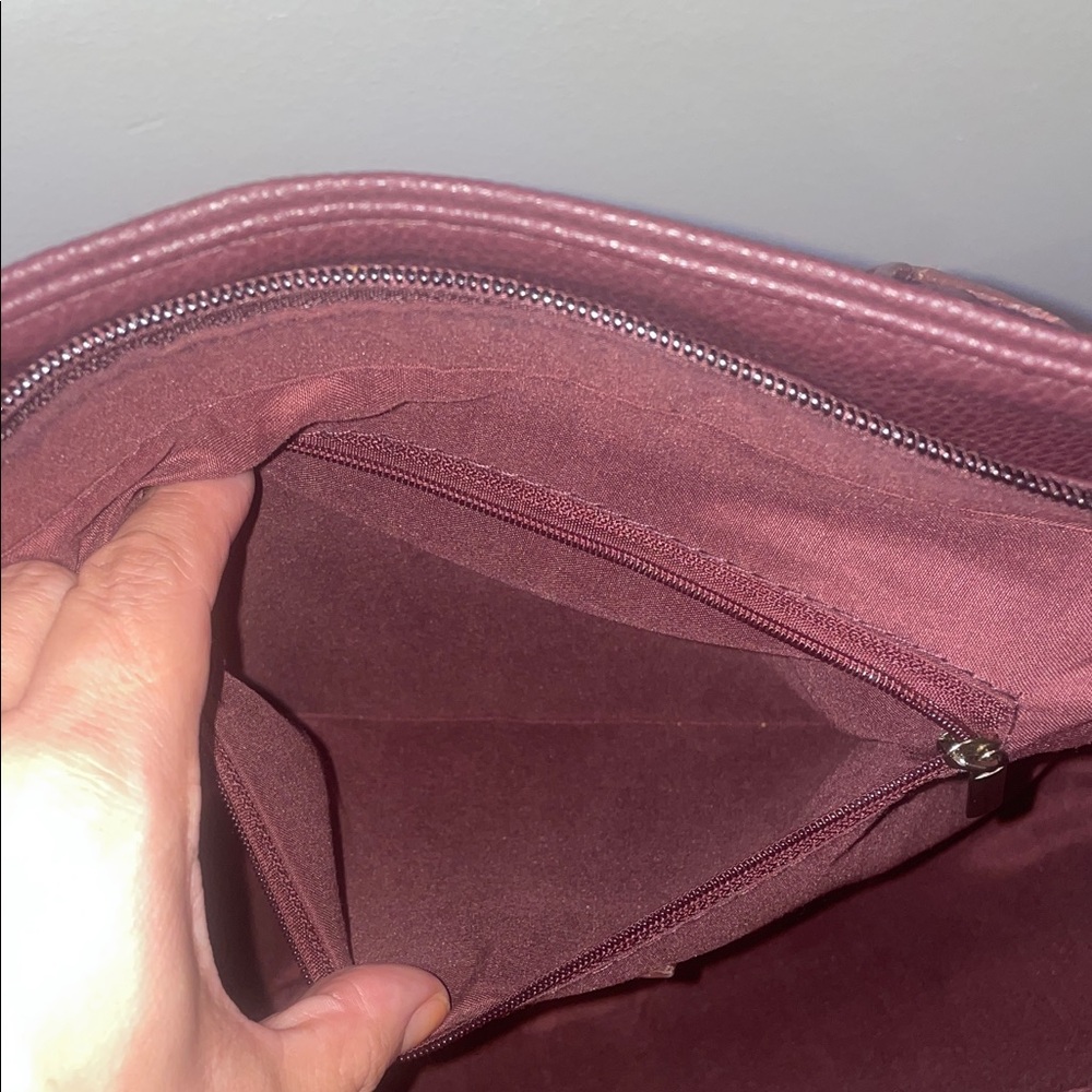 🛍️ Rampage Quilted Maroon Satchel -EUC (barely loved) - Picture 4 of 10